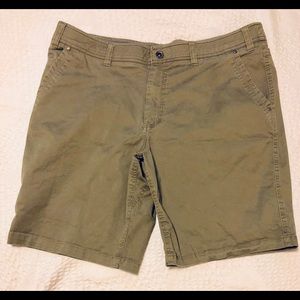 Swiss Tech Stretch Waist Men’s Size 38 Shorts
